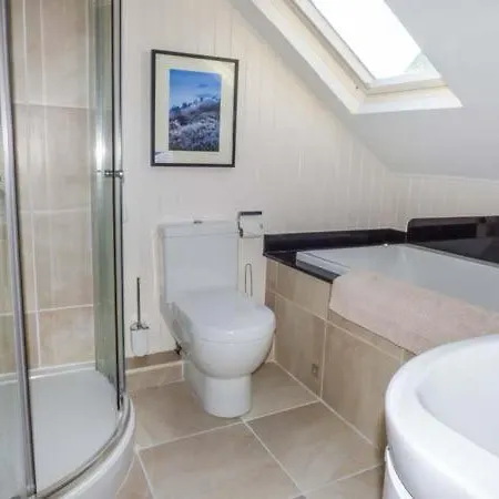 度假居 Smugglers' *